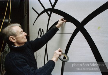 From Mural with Blue Brushstroke. New York City, 1985-86photo©Bob Adelman estate. Artwork©Estate of Roy Lichtenstein.