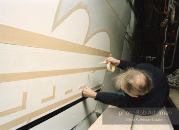 From Mural with Blue Brushstroke. New York City, 1985-86photo©Bob Adelman estate. Artwork©Estate of Roy Lichtenstein.