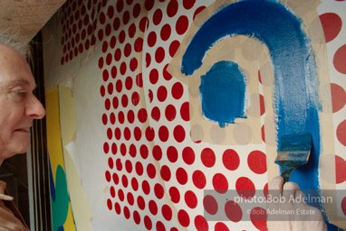 From Mural with Blue Brushstroke. New York City, 1985-86photo©Bob Adelman estate. Artwork©Estate of Roy Lichtenstein.