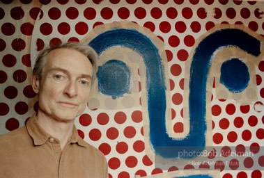 From Mural with Blue Brushstroke. New York City, 1985-86photo©Bob Adelman estate. Artwork©Estate of Roy Lichtenstein.