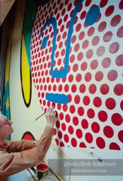 From Mural with Blue Brushstroke. New York City, 1985-86photo©Bob Adelman estate. Artwork©Estate of Roy Lichtenstein.