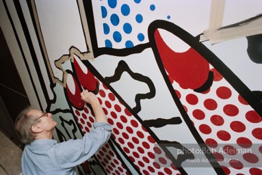 From Mural with Blue Brushstroke. New York City, 1985-86photo©Bob Adelman estate. Artwork©Estate of Roy Lichtenstein.