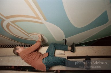 From Mural with Blue Brushstroke. New York City, 1985-86photo©Bob Adelman estate. Artwork©Estate of Roy Lichtenstein.