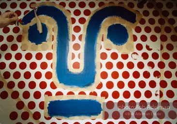 From Mural with Blue Brushstroke. New York City, 1985-86photo©Bob Adelman estate. Artwork©Estate of Roy Lichtenstein.