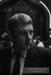 Donald Sutherland on the set during filming of the 1971 movie KLUTE.