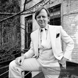 1975Tom Wolfe on the back porch of his New York City apartment.
